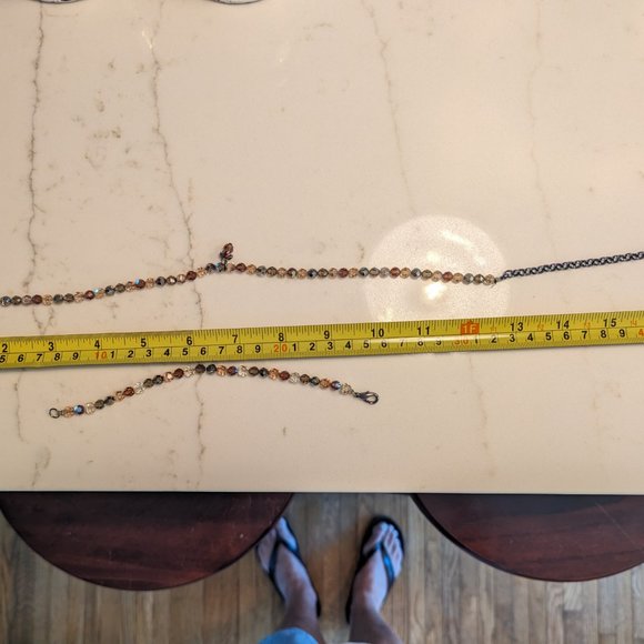 Beautiful Crystal Necklace & Bracelet - Picture 6 of 11